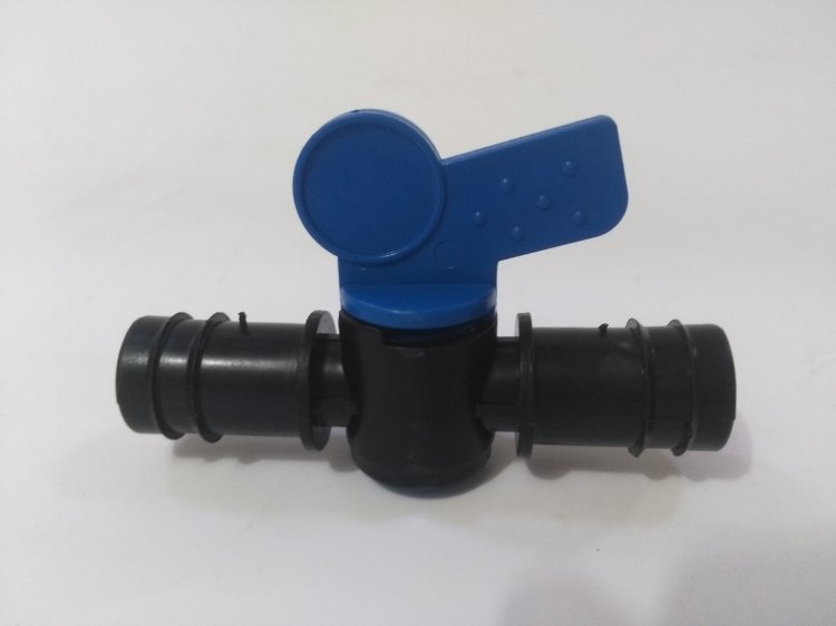 簡(jiǎn)易直通閥pe管承插倒刺插入滴灌管件16 20